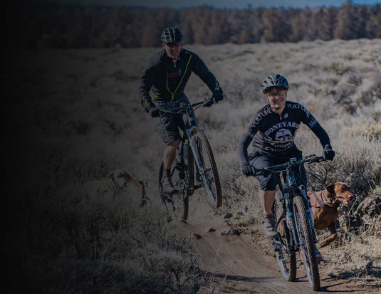 Two people biking in Central Oregon